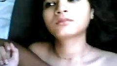 Indian Gir Sex with boyfriend in car - zeetubes.blogspot.com