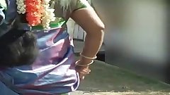 Hot And Smart Indian Tamil Aunty Malavika'_s  Porn Video