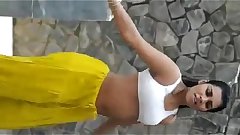 (ZinkHD.CoM) Indian-Desi-College-girl-hot-dance-mms-leaked-in-bra-and-salwa